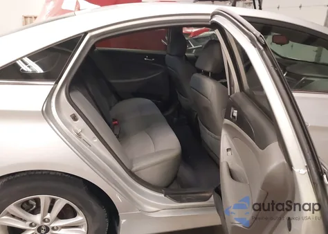 2014 Hyundai Sonata Gls z USA, uszkodzony, nr VIN 5NPEB4AC8EH824290